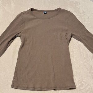 Old Navy Ribbed Long-Sleeve Crew Top in Taupe